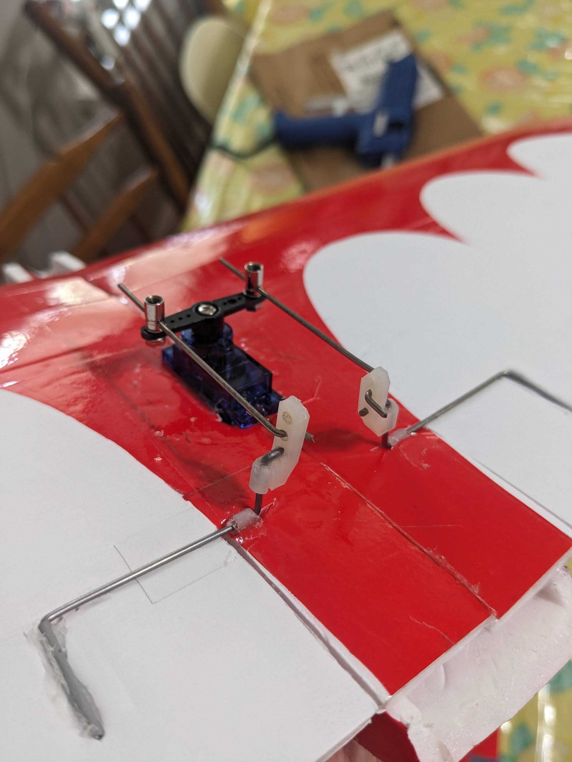 Mini GBX 5 Aileron 2.jpg Mini GBX 5 Aileron 2.jpg