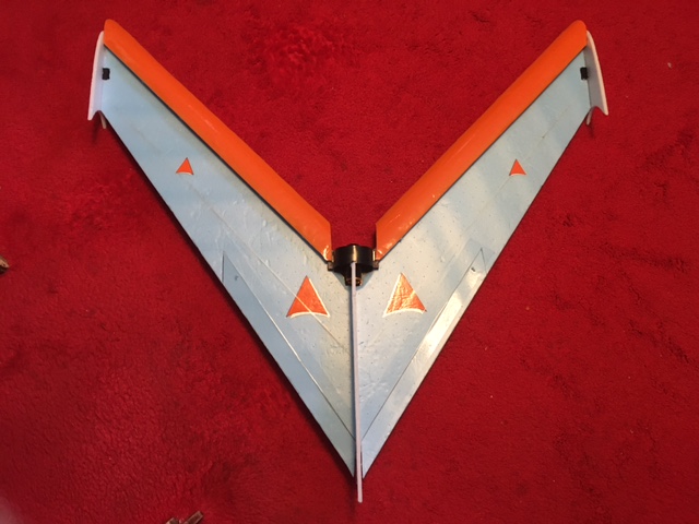 f wing.JPG